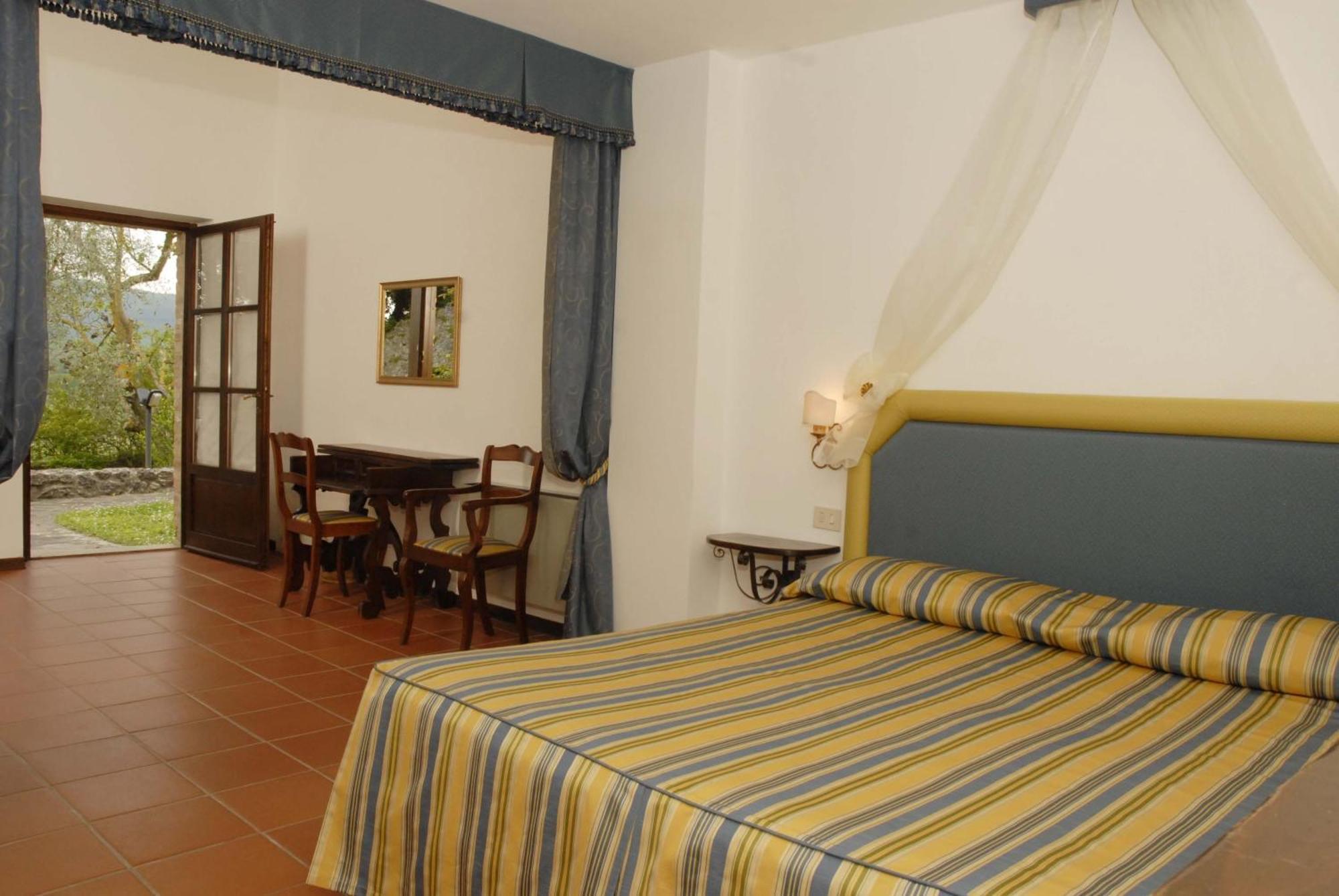 Relais Borgo Di Toiano Guest House โซวิชิลเล ภายนอก รูปภาพ