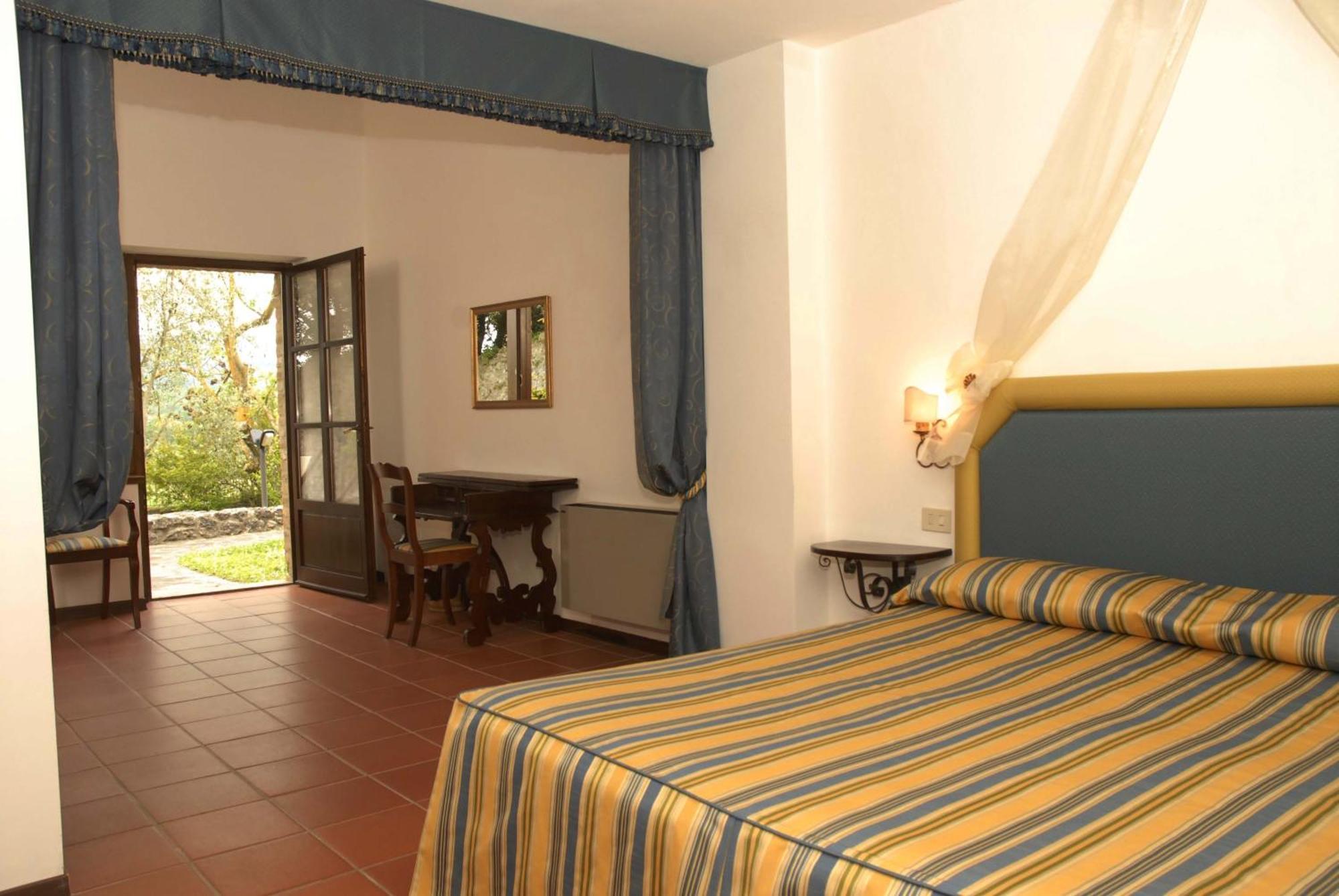 Relais Borgo Di Toiano Guest House โซวิชิลเล ภายนอก รูปภาพ