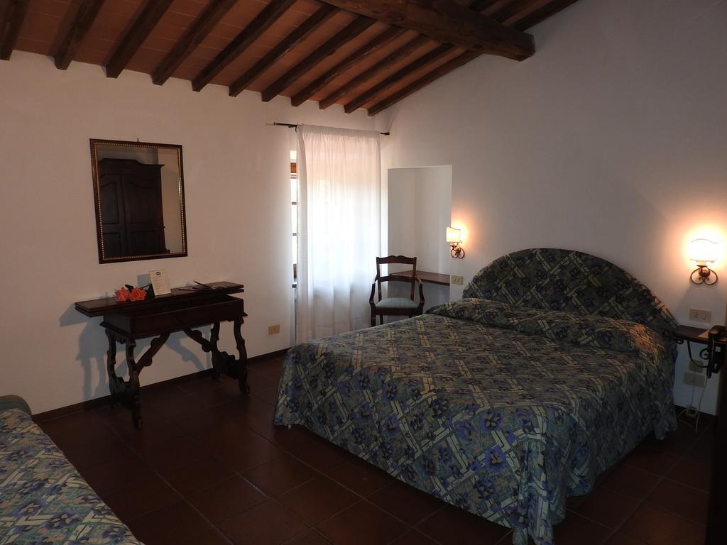 Relais Borgo Di Toiano Guest House โซวิชิลเล ภายนอก รูปภาพ