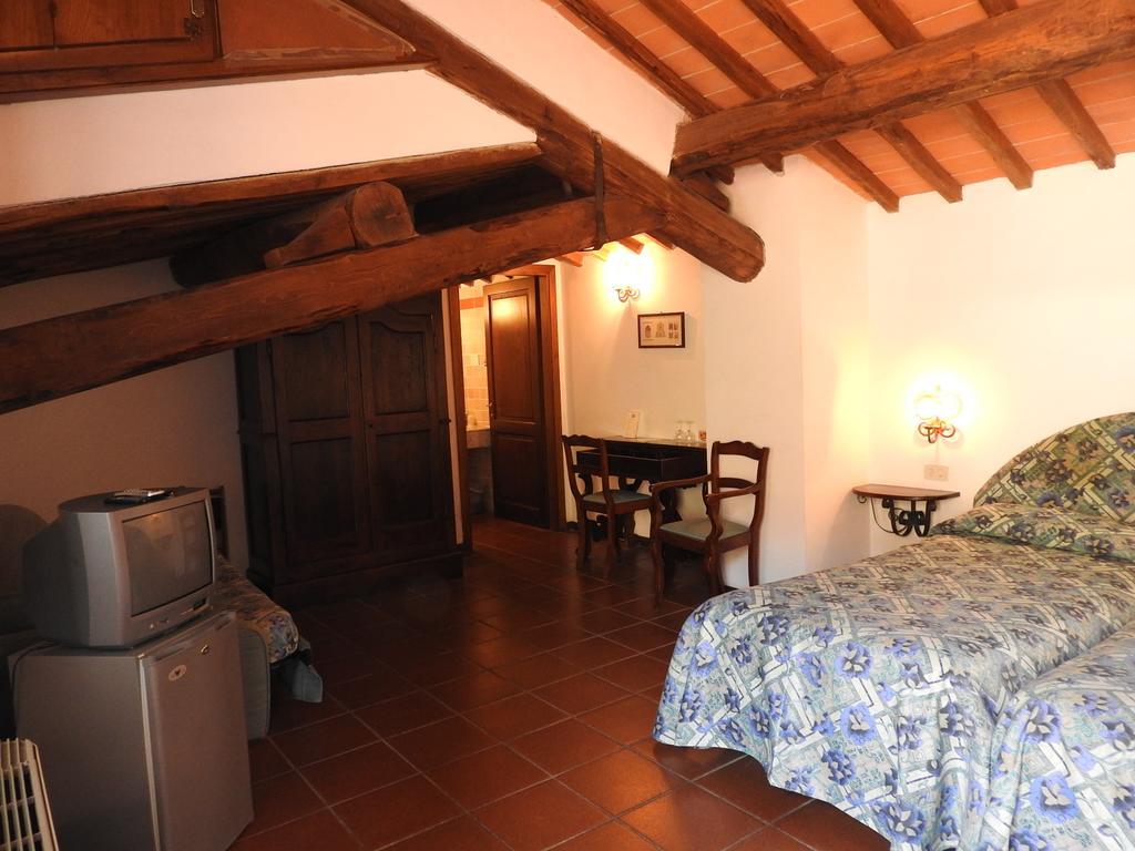 Relais Borgo Di Toiano Guest House โซวิชิลเล ภายนอก รูปภาพ