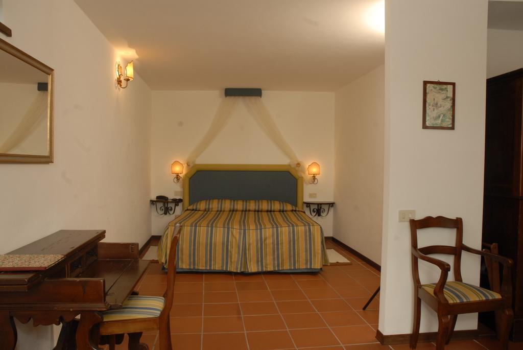 Relais Borgo Di Toiano Guest House โซวิชิลเล ภายนอก รูปภาพ