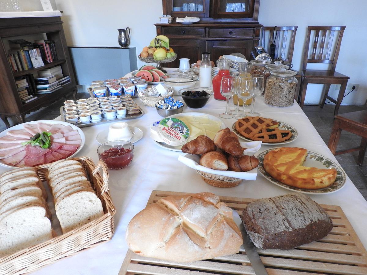 Relais Borgo Di Toiano Guest House โซวิชิลเล ภายนอก รูปภาพ