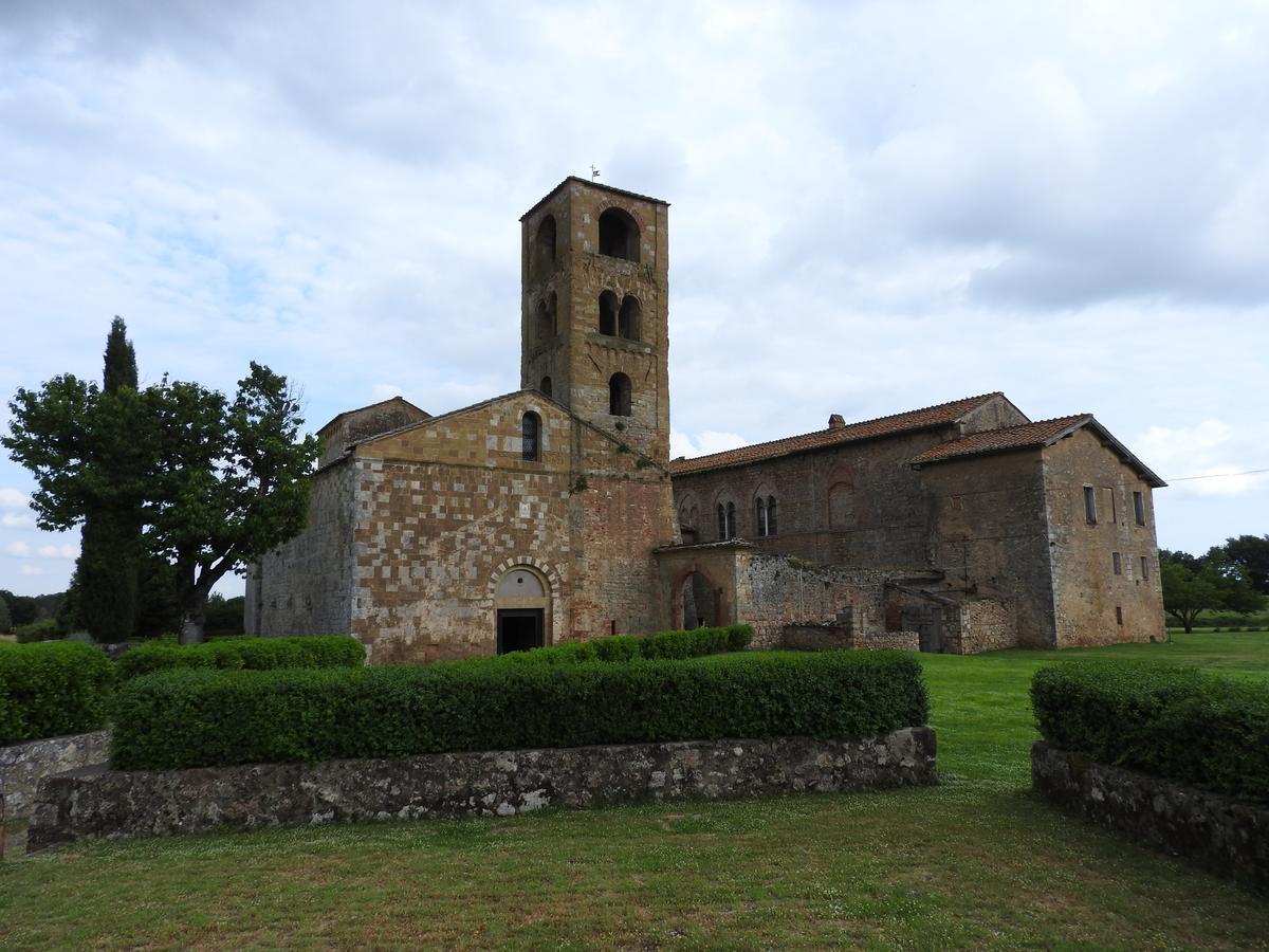Relais Borgo Di Toiano Guest House โซวิชิลเล ภายนอก รูปภาพ